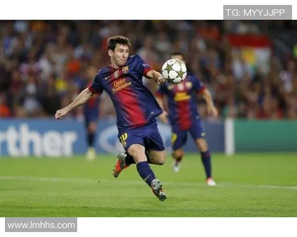 国外足球明星精彩踢球视频集锦展现球场风采与技术魅力